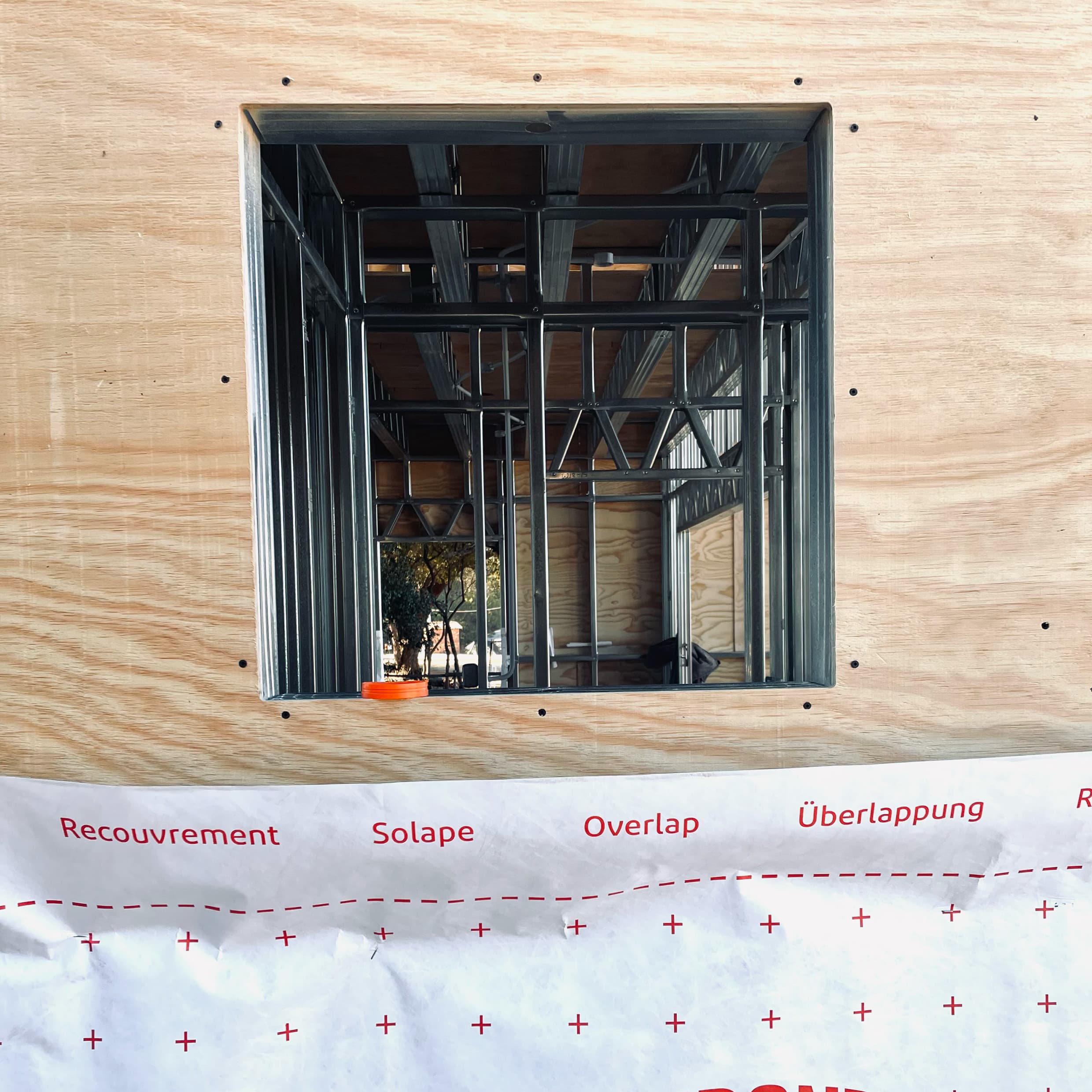 Pequeño lightweight steel frame home in Ballito