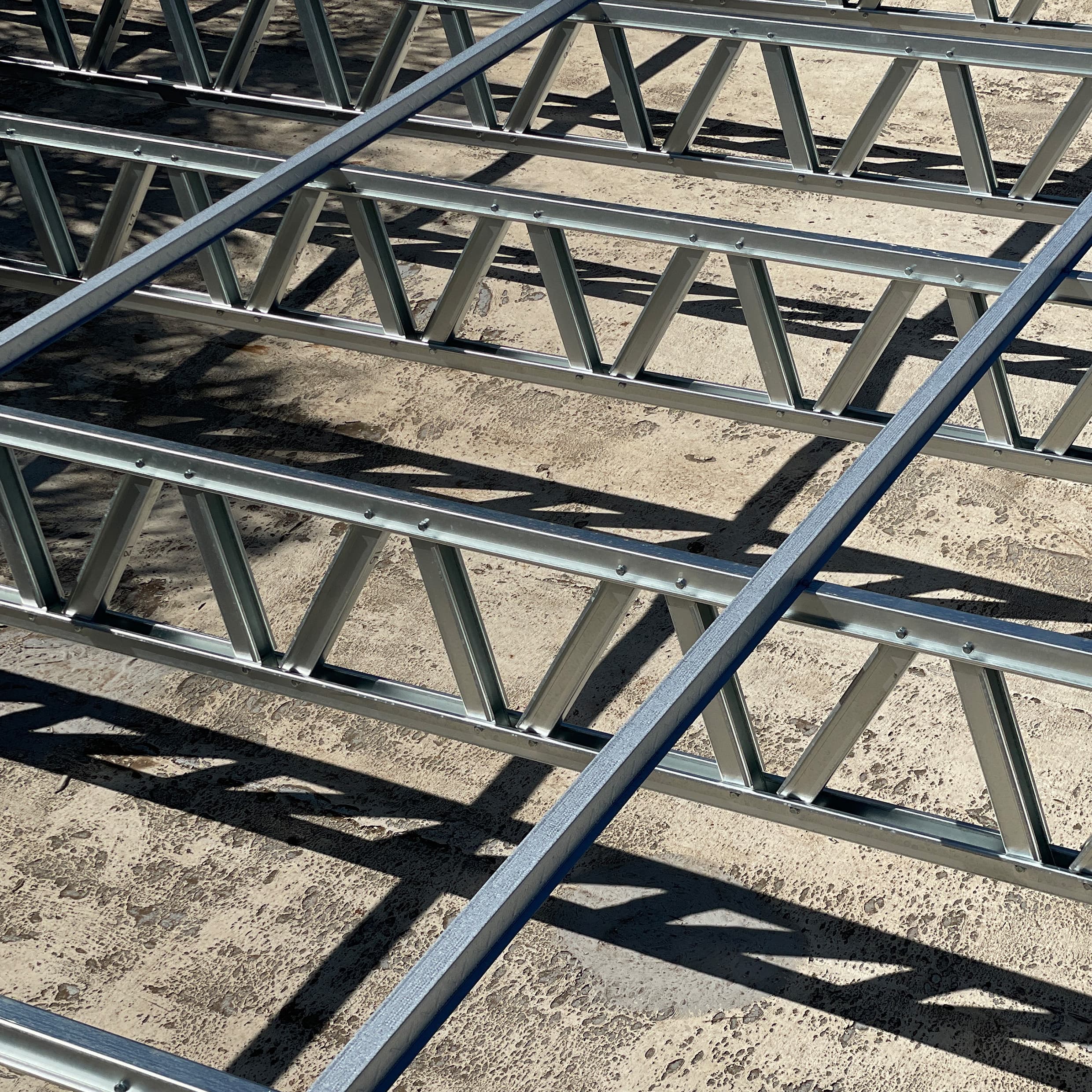 Pequeño lightweight steel frame home in Mbombela